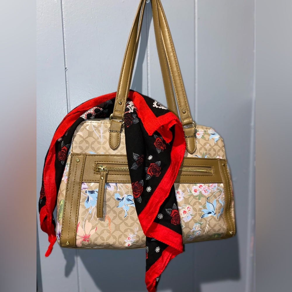 Women’s purse